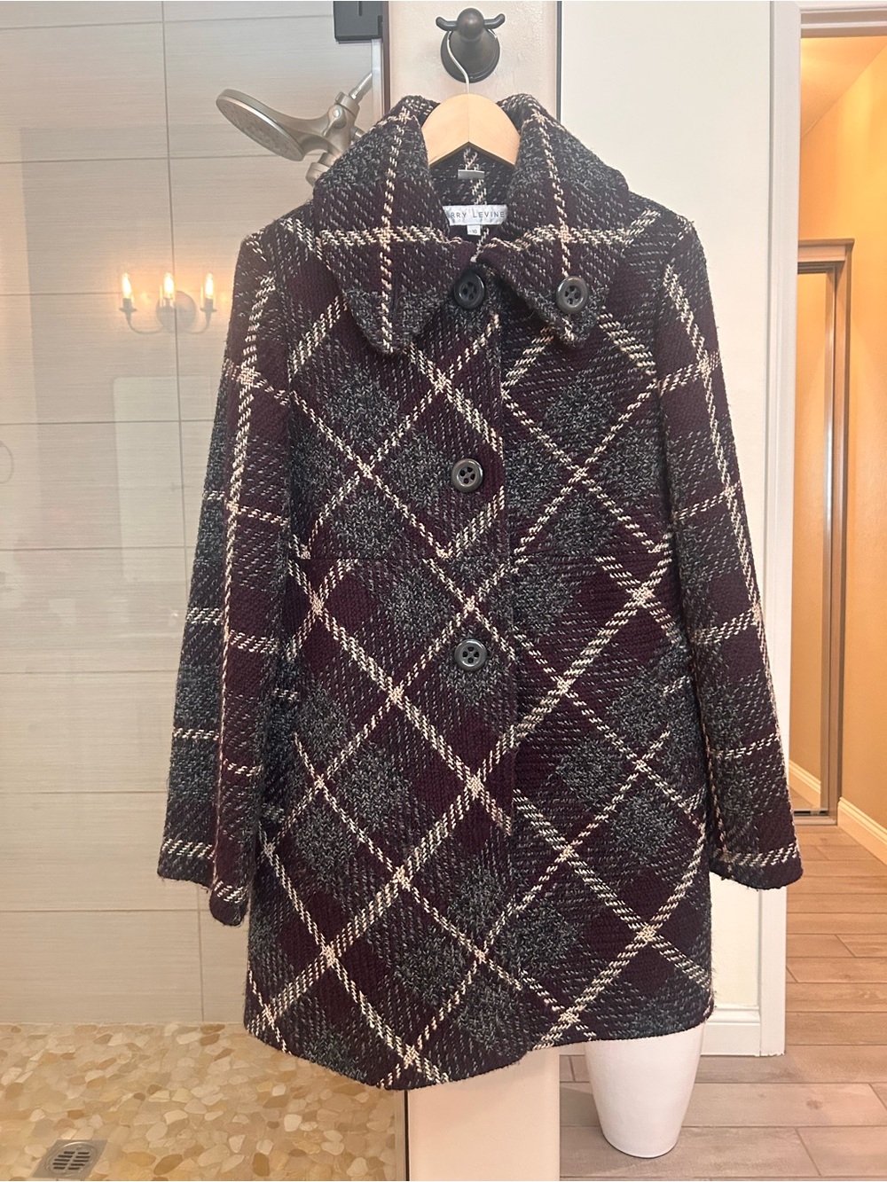 Larry Levine Women's Plaid Peacoat in Burgundy and Gray